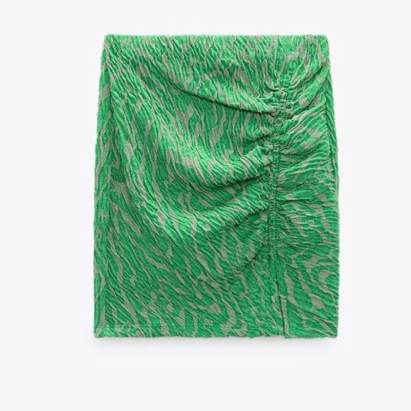 NWOT ZARA Jacquard Ruched Green Zebra Cropped Turtleneck and Skirt Set - Picture 3 of 16